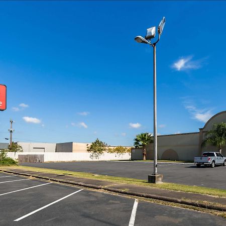 Econo Lodge Baytown Exteriér fotografie