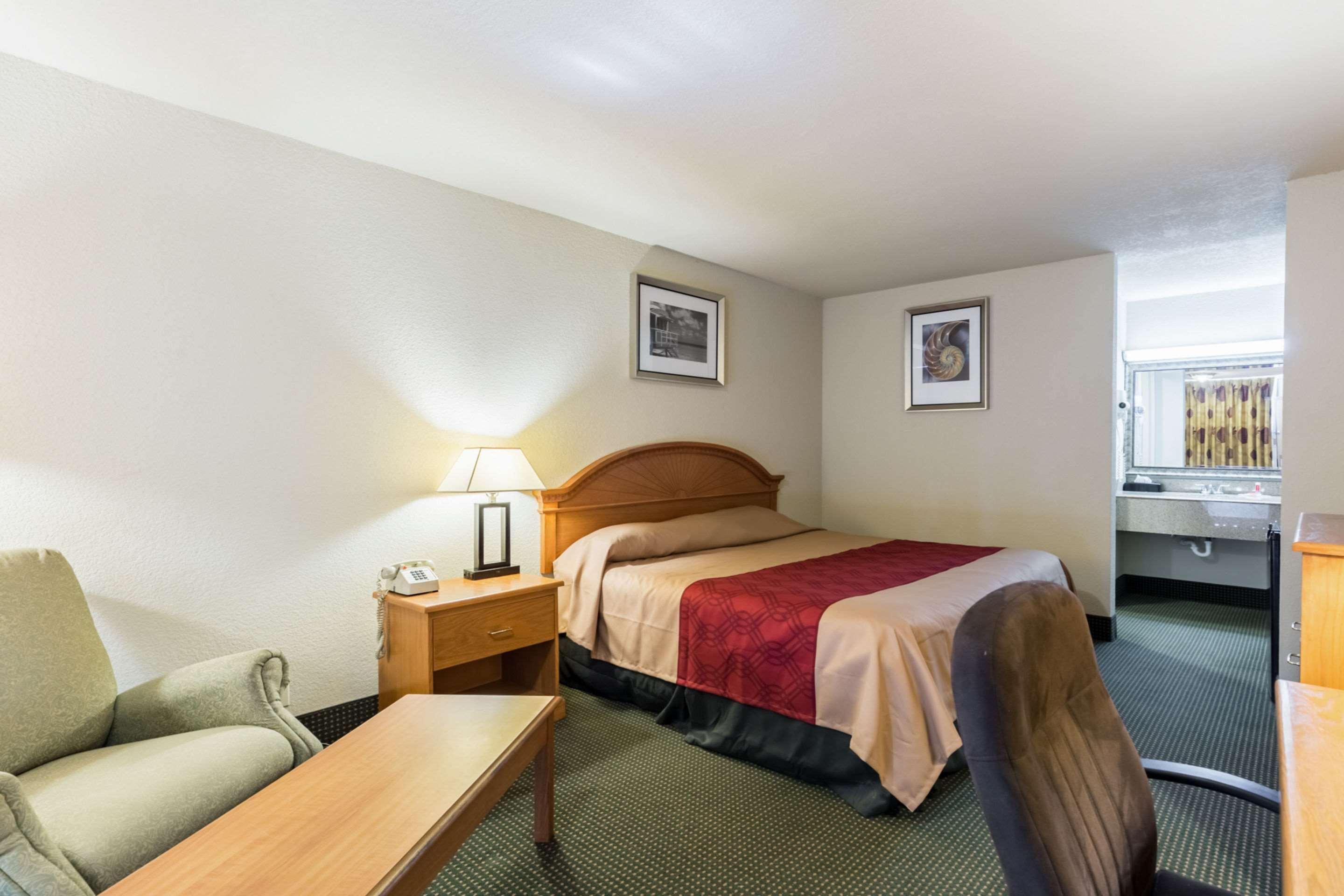 Econo Lodge Baytown Exteriér fotografie