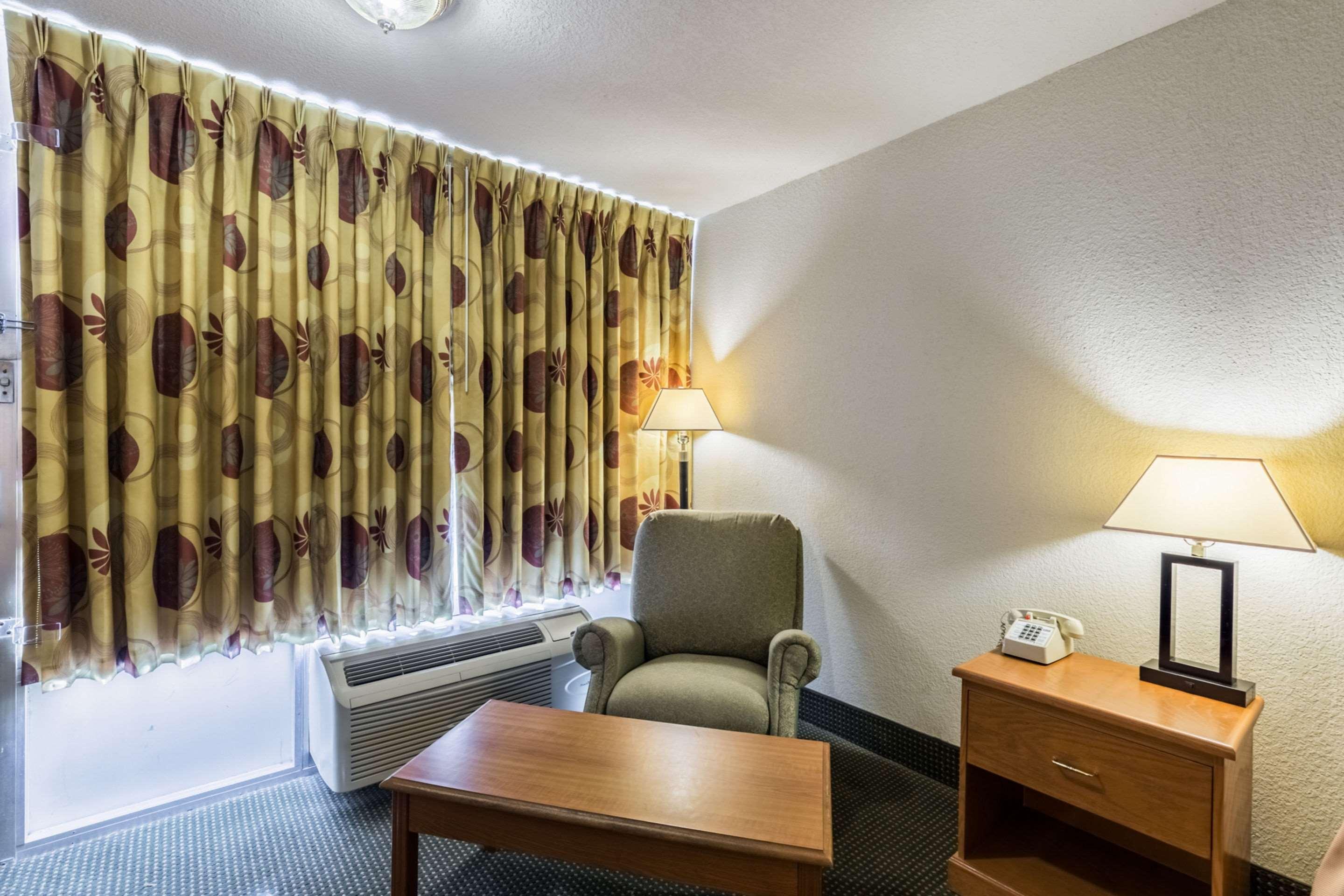 Econo Lodge Baytown Exteriér fotografie